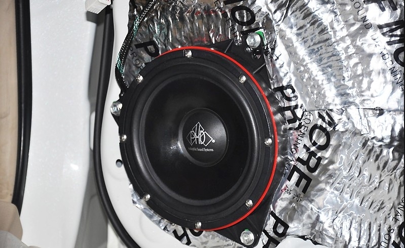 豐田霸道升級阿爾派148主機(jī)，意大利PHDCF6.1震撼獻(xiàn)聲