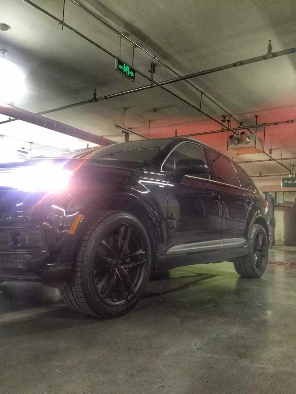 新Q7 換 原裝 21寸