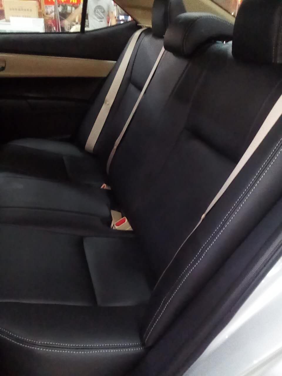 雷凌全車包真皮