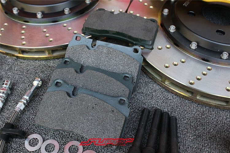 奧迪A5-2.0T前面brembo F50大四355MM剎車卡鉗 鮑魚套裝