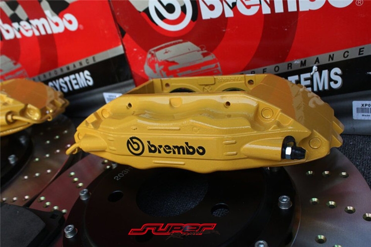 奧迪A5-2.0T前面brembo F50大四355MM剎車卡鉗 鮑魚套裝
