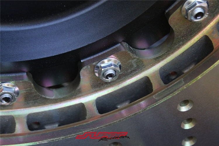 奧迪A5-2.0T前面brembo F50大四355MM剎車卡鉗 鮑魚套裝