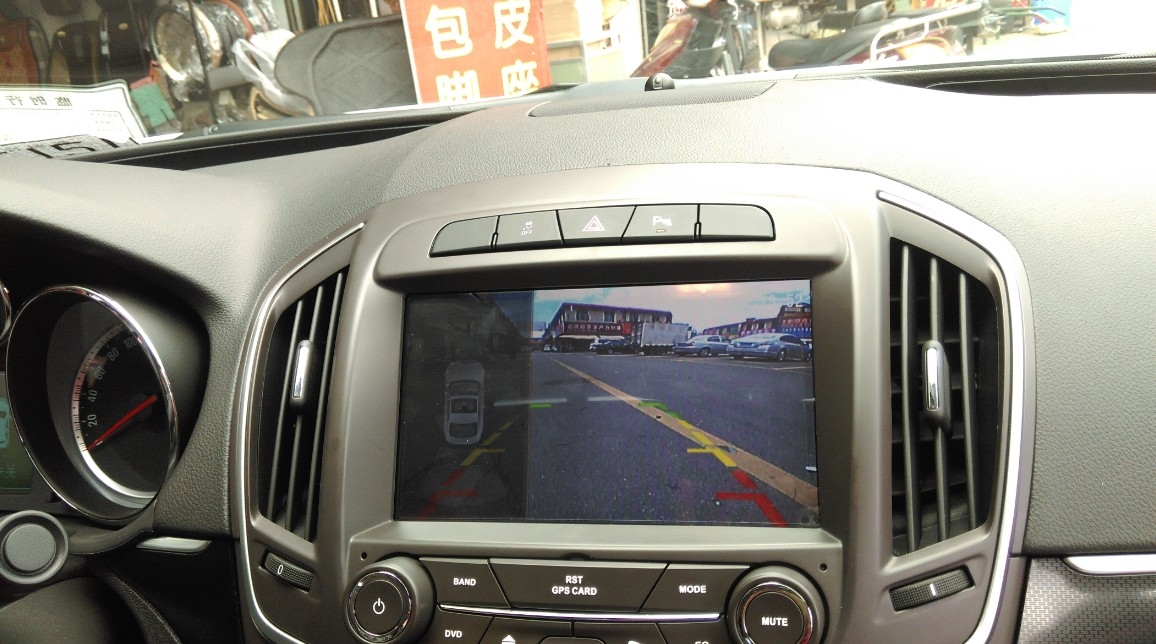 別克君威裝電容屏導(dǎo)航