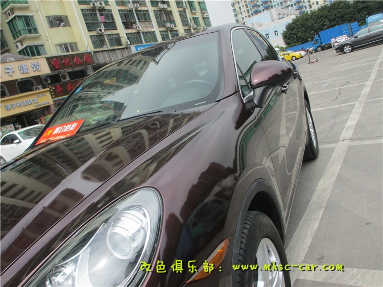 保時捷卡宴原車黑色 全車貼膜改色施工3M極光黑玫瑰