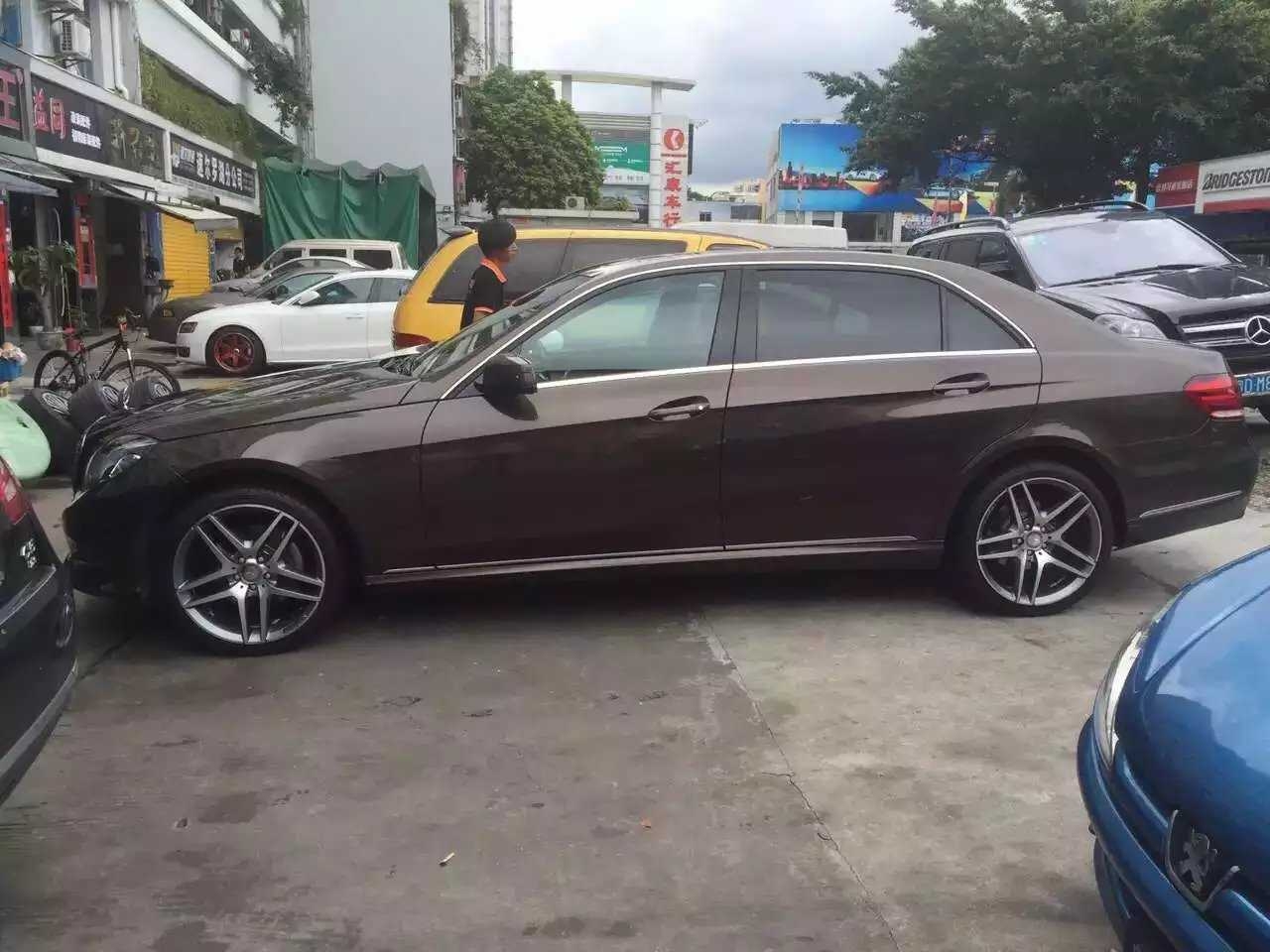 奔馳，換原裝 18寸 AMG 完工！