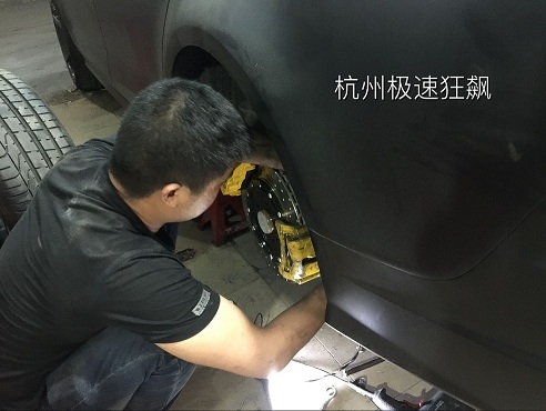 16款奧迪A7升級20寸VOSSEN輪轂BREMBO前六后四剎車套件RS7包圍