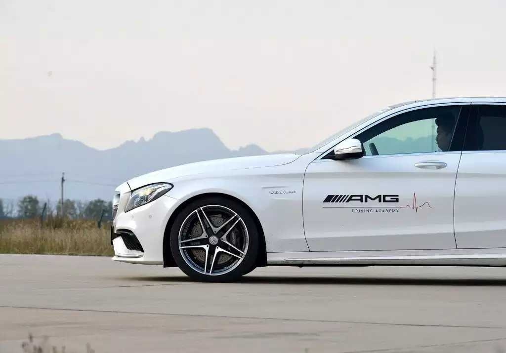奔馳  W205  新款C63 AMG 19寸 輪轂