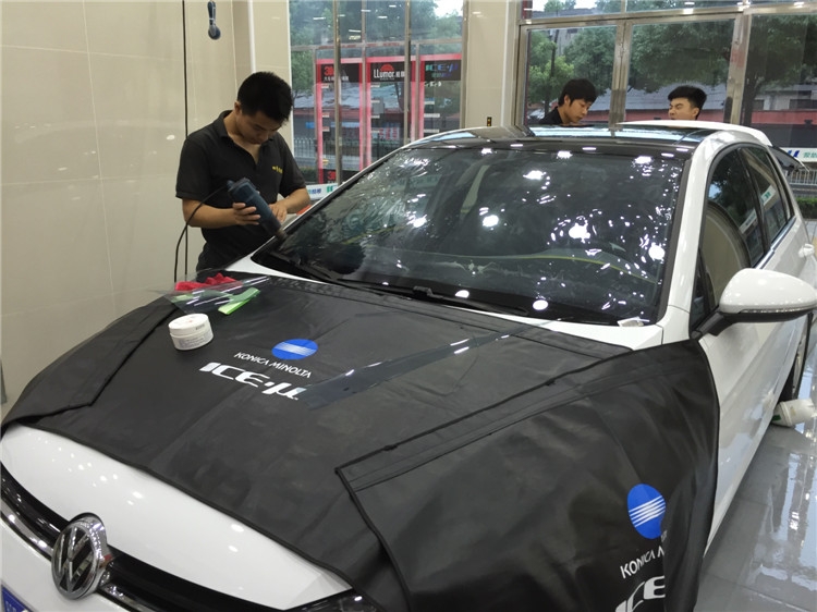 大眾高爾夫全車太陽膜前擋 AVS70+LATI15/35全車太陽膜施工