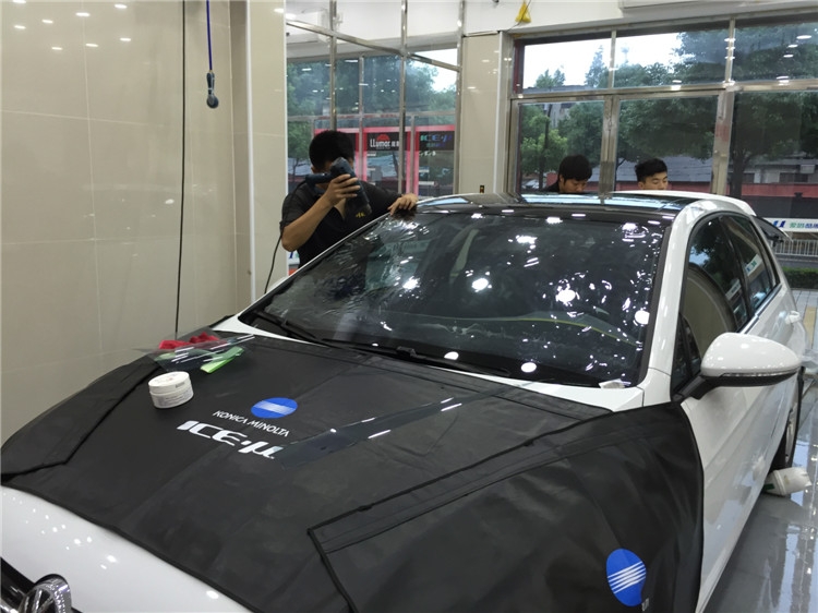 大眾高爾夫全車太陽膜前擋 AVS70+LATI15/35全車太陽膜施工