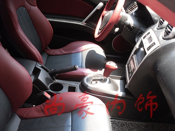 酷派小跑內(nèi)飾改裝升級(jí)