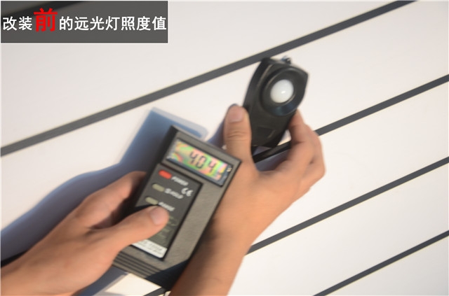 桑塔納車燈升級 Q5雙氙透鏡改裝 LED光導(dǎo)天使眼升級 ——清風(fēng)車影燈改