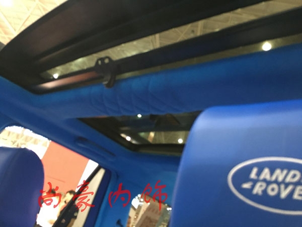 路虎藍白配內飾改裝