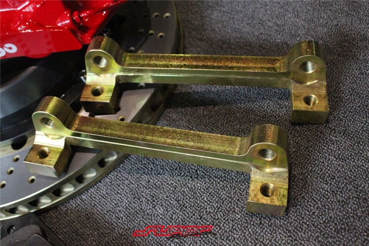 豐田坦途前面 Brembo GT6 鮑魚(yú)剎車(chē)套件
