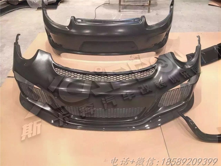 新保時捷911改裝GT款大包圍