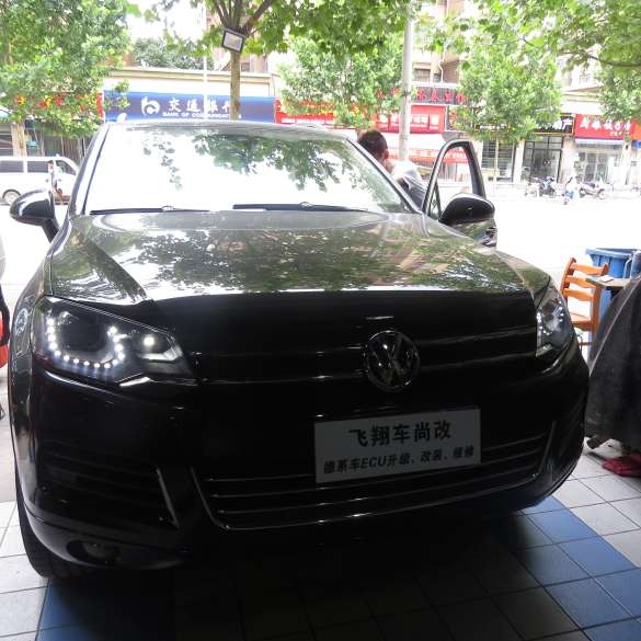 《河南飛翔車尚改》3.0T途銳進(jìn)店ECU升級