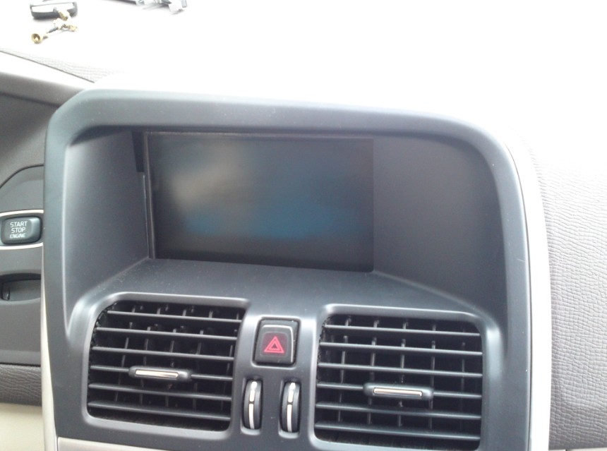 沃爾沃XC60原車屏升級(jí)導(dǎo)航