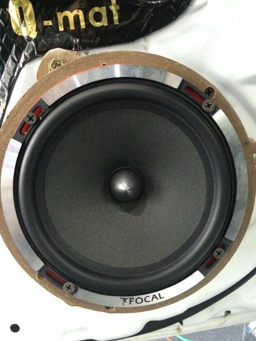 廣西南寧福特蒙迪歐音響改裝勁浪喇叭+愛威小鋼炮－途悅汽車音響