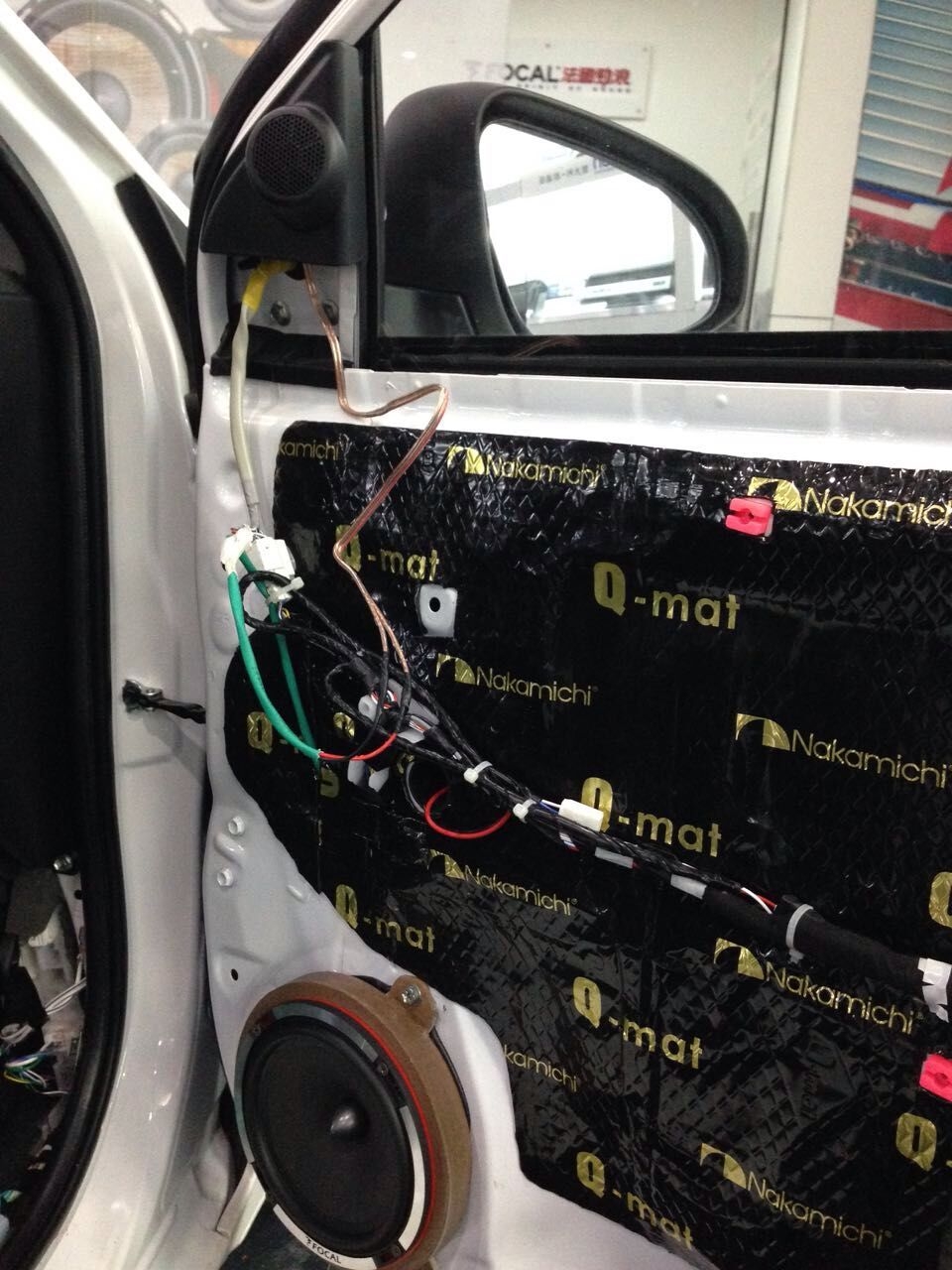 廣西南寧福特蒙迪歐音響改裝勁浪喇叭+愛威小鋼炮－途悅汽車音響