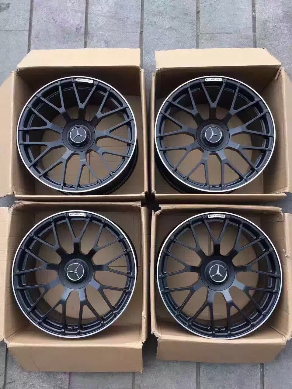 奔馳C200 升級(jí)19寸C63S 鍛造定制輪轂