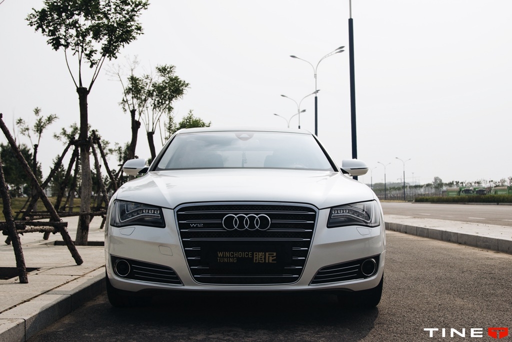 AUDI 奧迪 A8 W12 升級換裝 PWF 糖果白