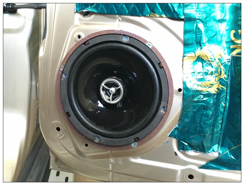 昆明吉利GX7音響改裝,大家都選漫步者汽車(chē)音響國(guó)貨當(dāng)自強(qiáng)！