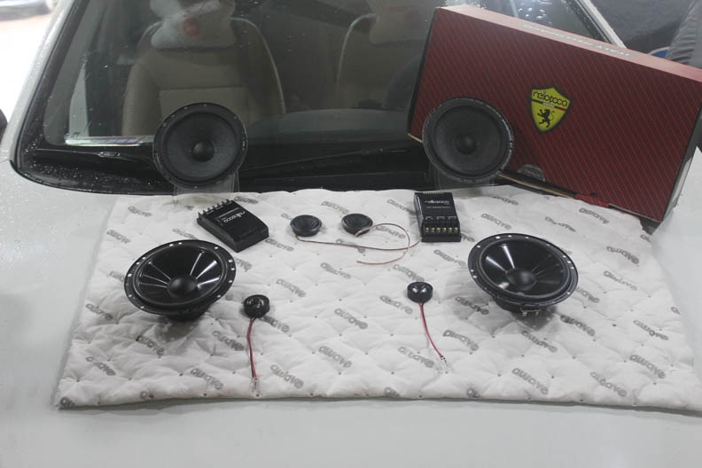 清遠(yuǎn)道聲汽車音響改裝案例