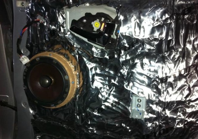 現(xiàn)代iX35雷貝琴音響改裝