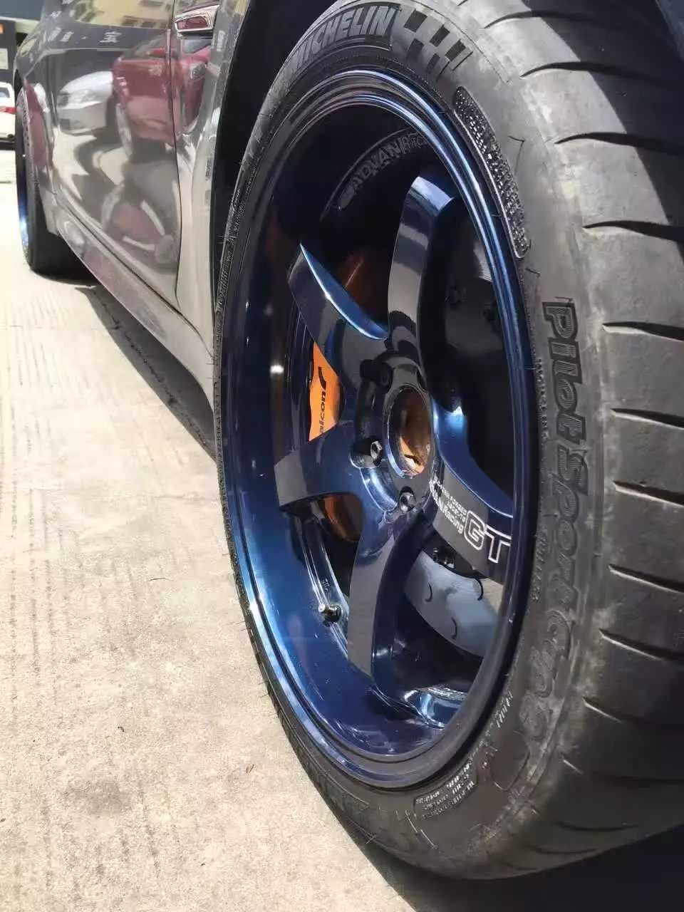 寶馬 M4 ，換橫濱 ADVAN GT 完工！