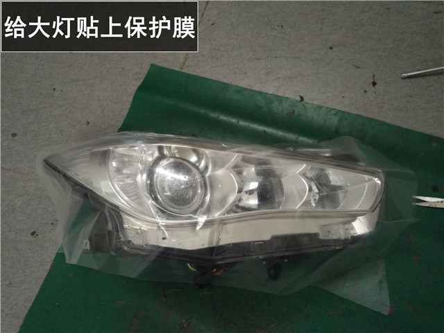 英菲尼迪車燈升級 氙氣大燈改裝升級 惡魔眼改裝 海拉五透鏡升級改裝——清風(fēng)車影燈改