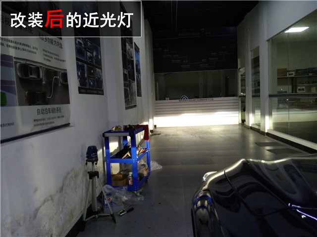 英菲尼迪車燈升級 氙氣大燈改裝升級 惡魔眼改裝 海拉五透鏡升級改裝——清風(fēng)車影燈改