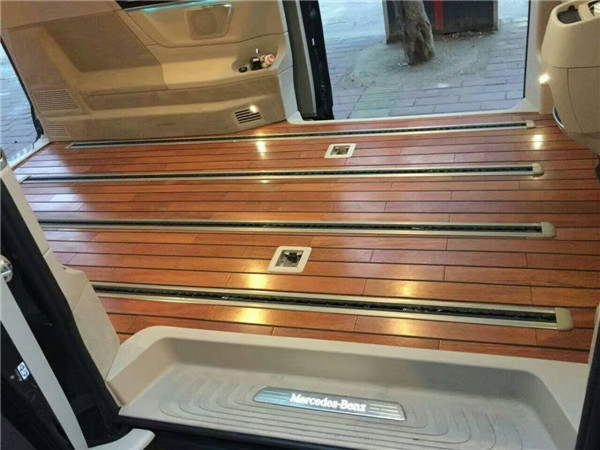 杰歌之奔馳V系列高端商務(wù)車(chē)改裝