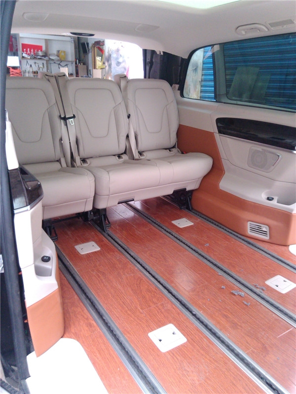 杰歌之奔馳V系列高端商務(wù)車(chē)改裝