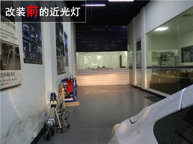 本田新飛度車(chē)燈改裝 Q5雙氙透鏡改裝 氙氣大燈升級(jí)改裝——清風(fēng)車(chē)影燈改