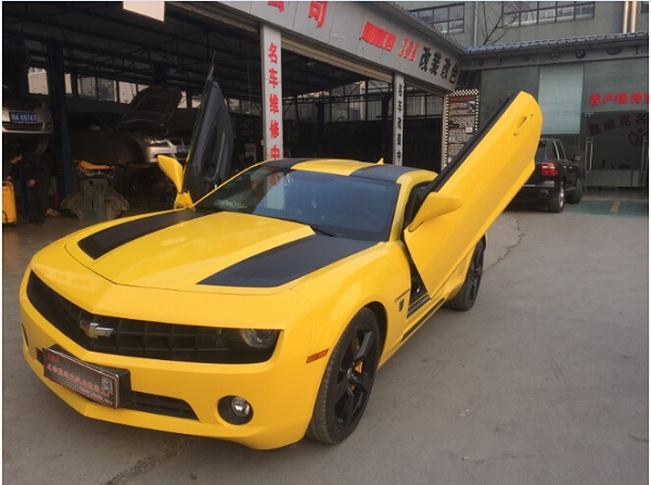 成都鑫迪克改裝科邁羅大黃蜂改裝LSD剪刀門，BREMBO剎車套件詳細(xì)作業(yè)