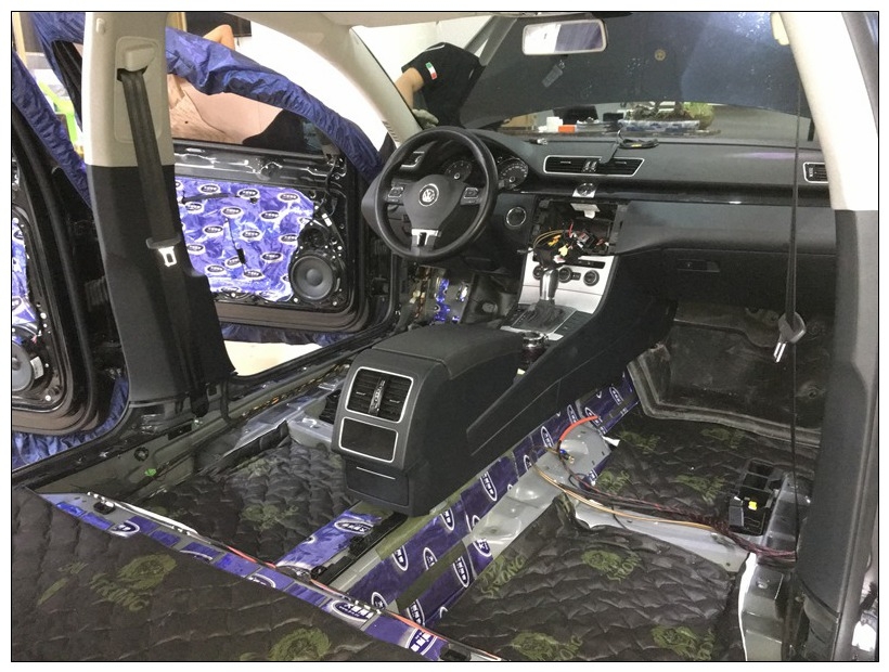 昆明大眾邁騰隔音降噪,汽車噪音解決就選大能隔音！