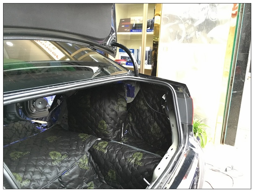 昆明大眾邁騰隔音降噪,汽車噪音解決就選大能隔音！