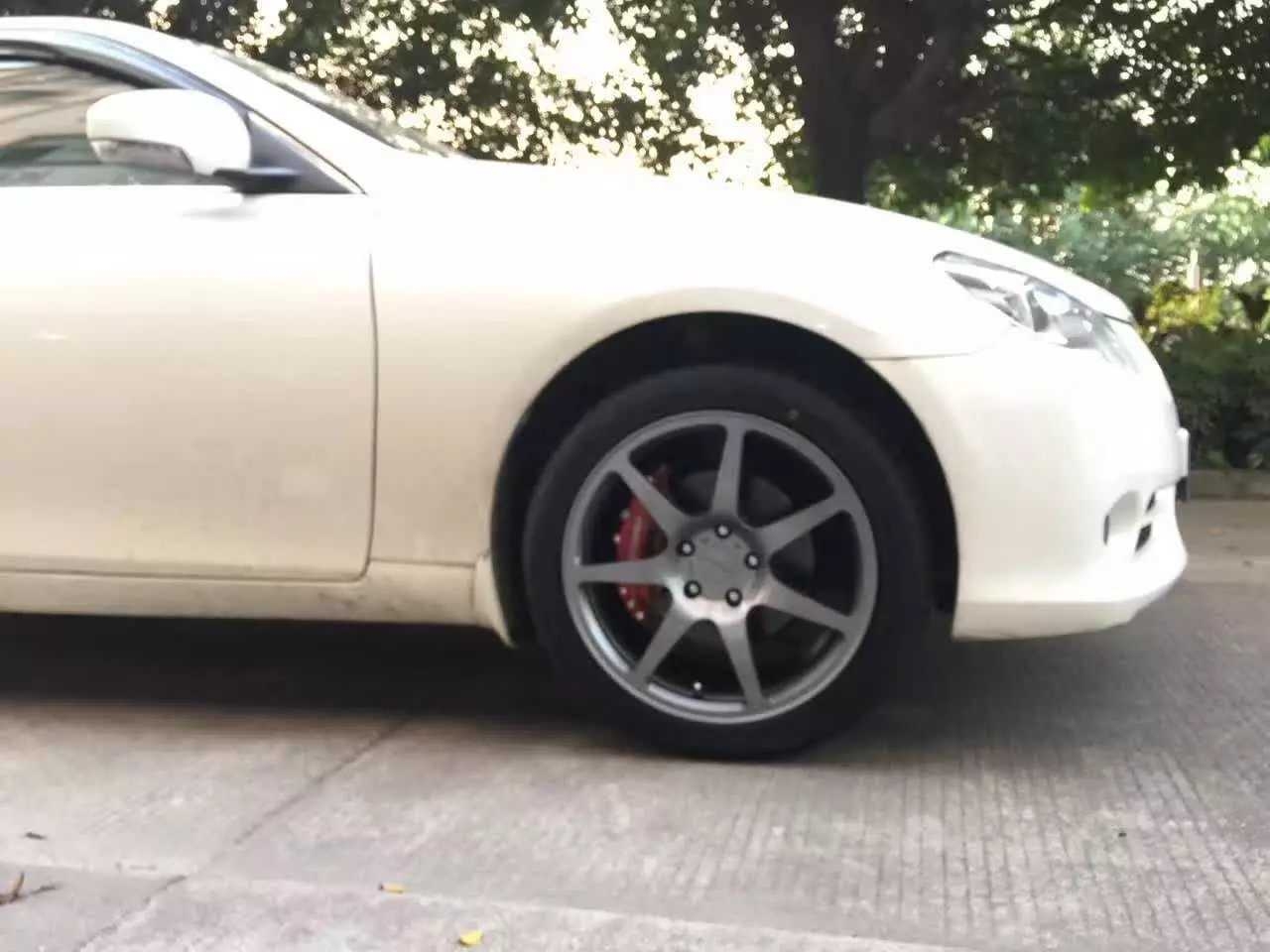 銳志,裝 鍛造 Prodrive 18寸
