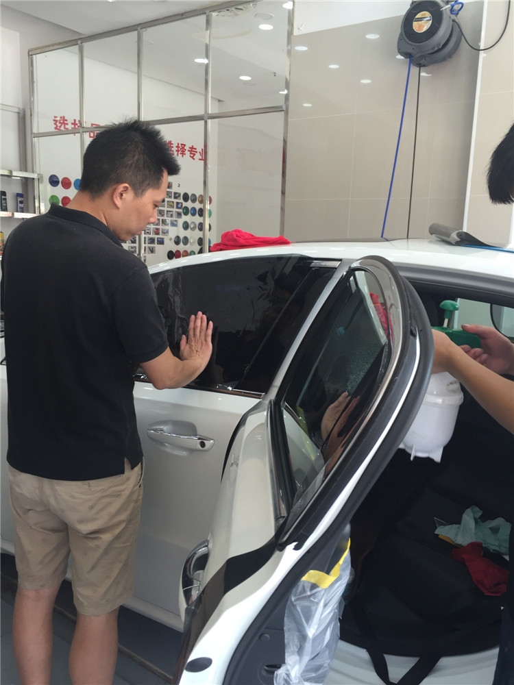 標(biāo)致508全車愛思酷膜施工效果