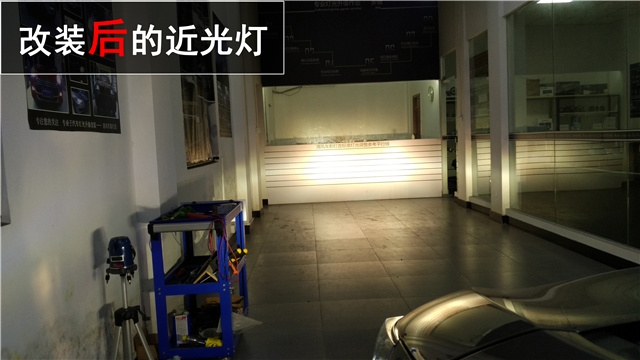 卡羅拉改燈氙氣大燈升級(jí) Q5透鏡+雙色流水日行燈改裝 ——清風(fēng)車影燈改