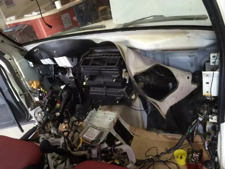 長豐獵豹飛騰全車中道隔音+賽倫科特檔火墻隔音－南寧途悅