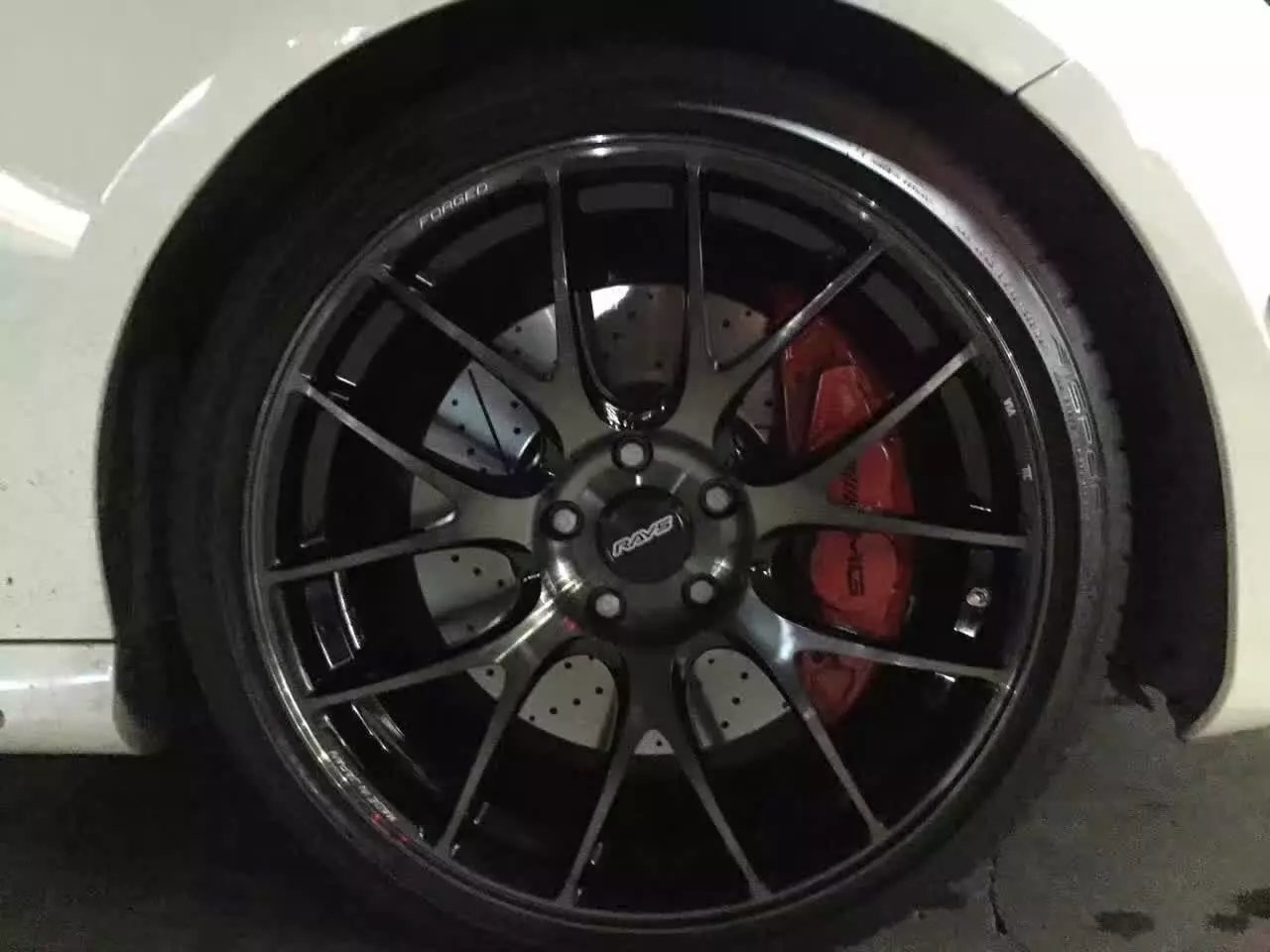 奔馳  A45 裝19寸 G27 ，完工！