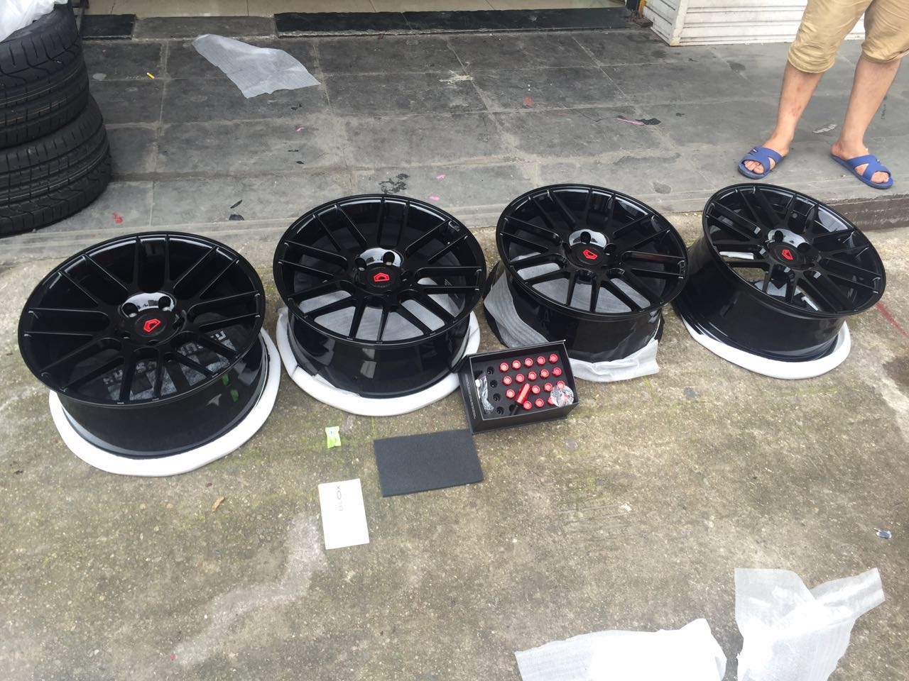 寶馬M135 提車升級18寸鍛造輪轂