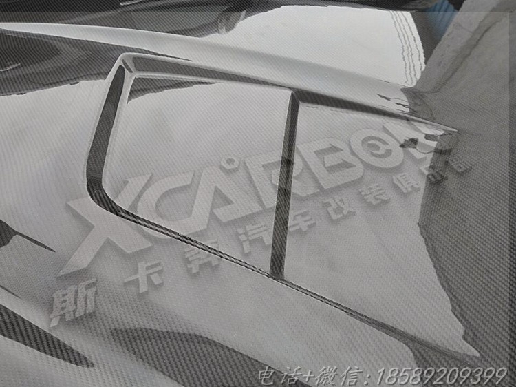 瑪莎拉蒂Maserati Ghibli改裝GT款碳纖維開孔頭蓋
