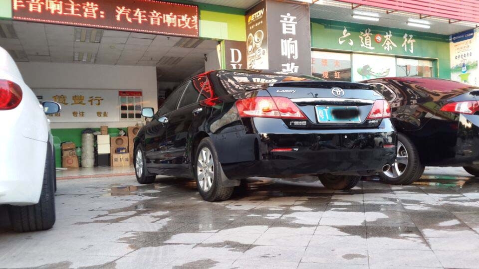中山億豐行汽車音響改裝.未雨綢繆——豐田凱美瑞倒模主機歌樂786
