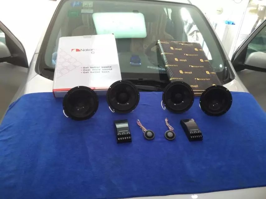 日產(chǎn)陽光音響改裝弗雷斯喇叭+中道隔音－南寧途悅音響