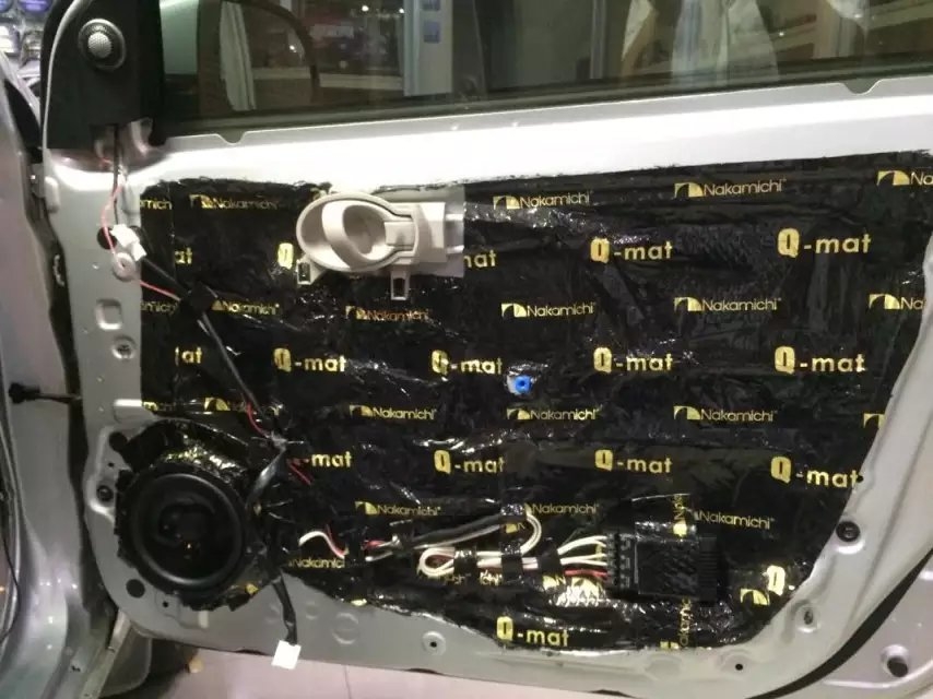 日產(chǎn)陽光音響改裝弗雷斯喇叭+中道隔音－南寧途悅音響