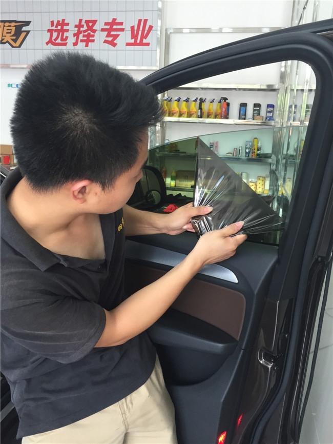 奧迪Q5全車汽車玻璃隔熱膜