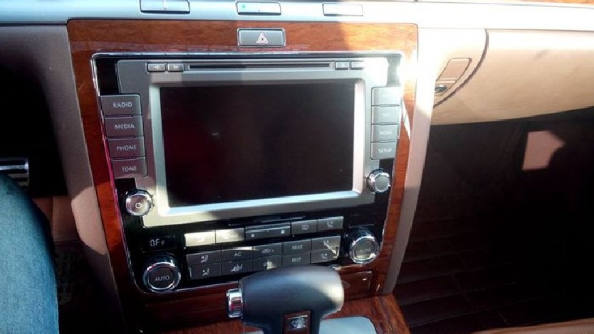 大眾輝騰加裝360全景