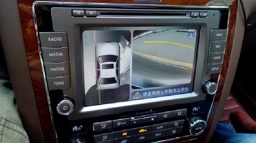 大眾輝騰加裝360全景