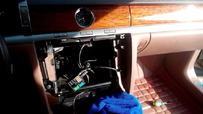 大眾輝騰加裝360全景